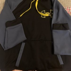 Men’s Under Armour hoodie